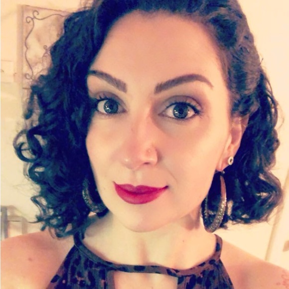 Meet your Posher, Victoria - Picture 1 of 1